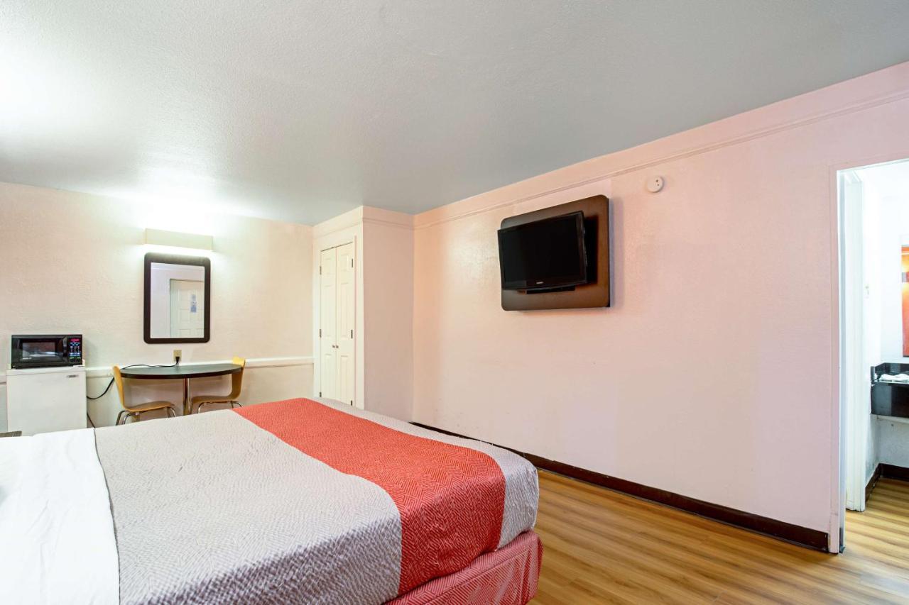 Motel 6 Texas City Esterno foto